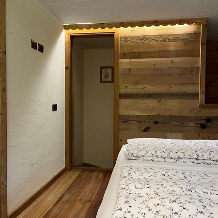 Flora Alpina Apartments-Residenza Verdebjo Gressoney-Saint-Jean Extérieur photo