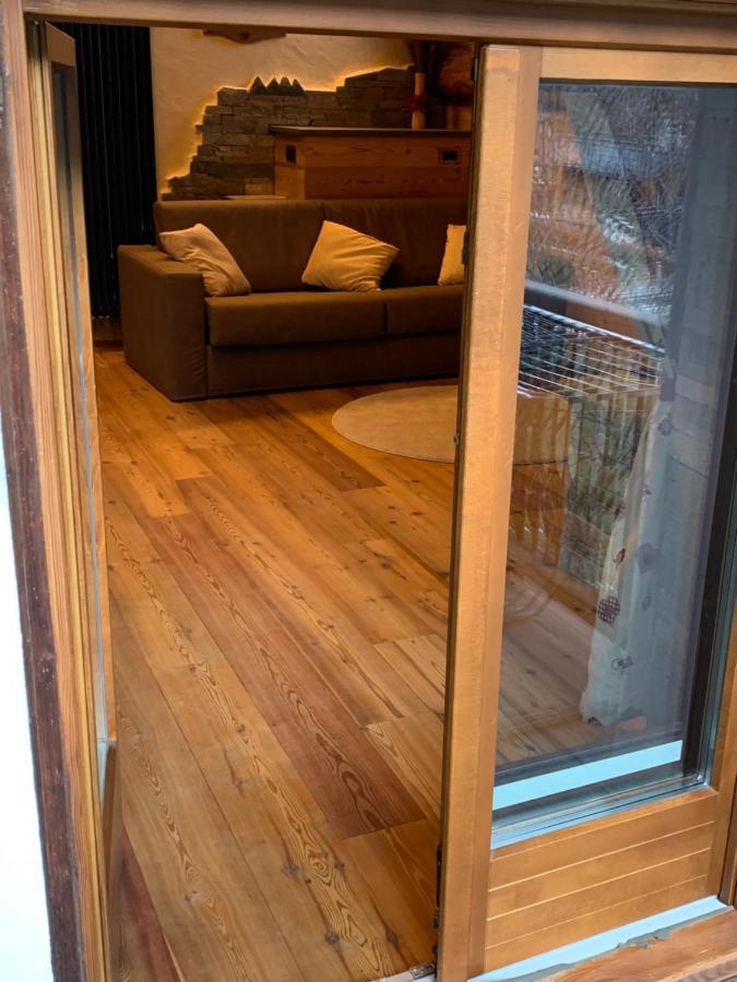 Flora Alpina Apartments-Residenza Verdebjo Gressoney-Saint-Jean Extérieur photo
