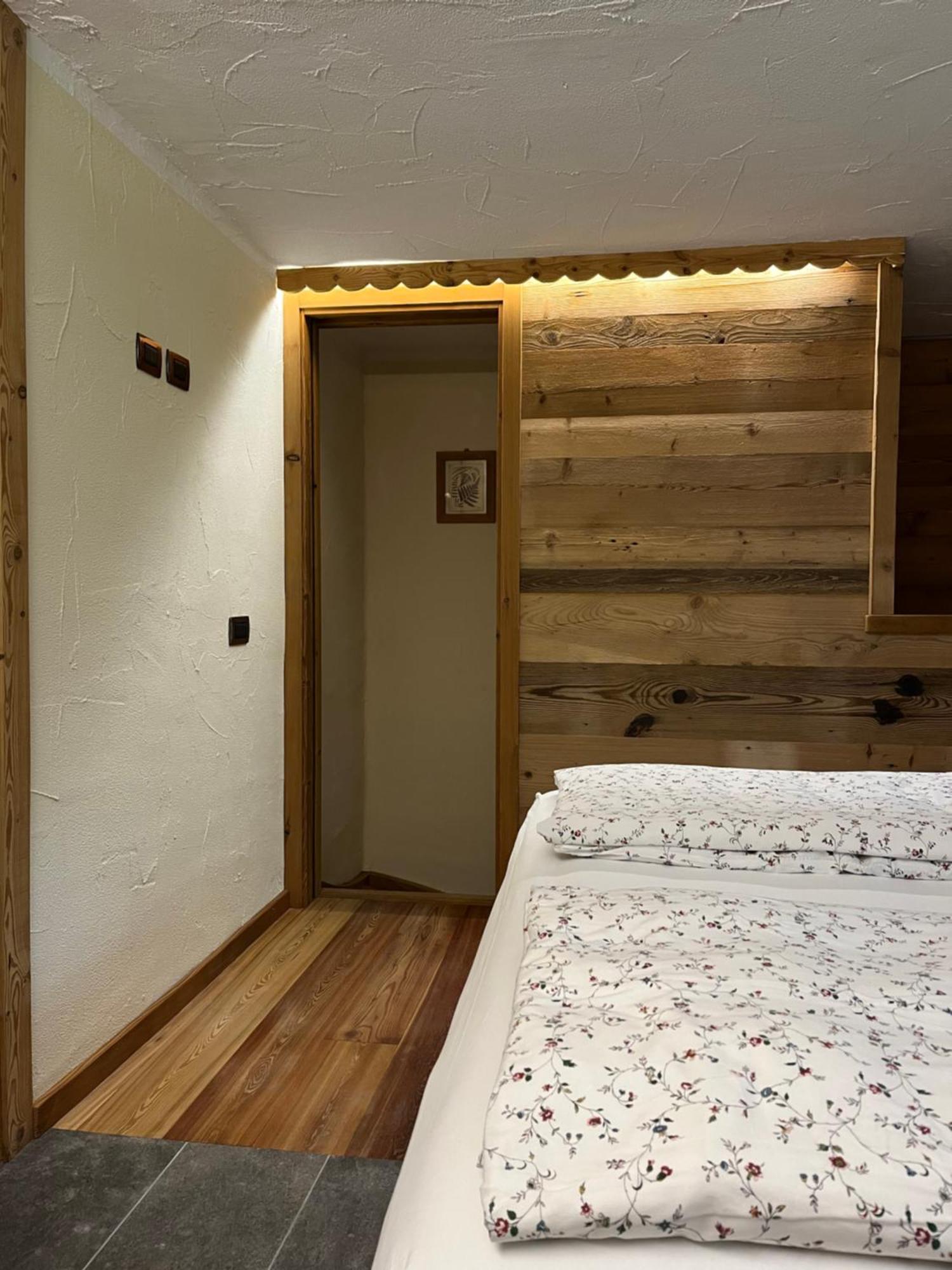 Flora Alpina Apartments-Residenza Verdebjo Gressoney-Saint-Jean Extérieur photo